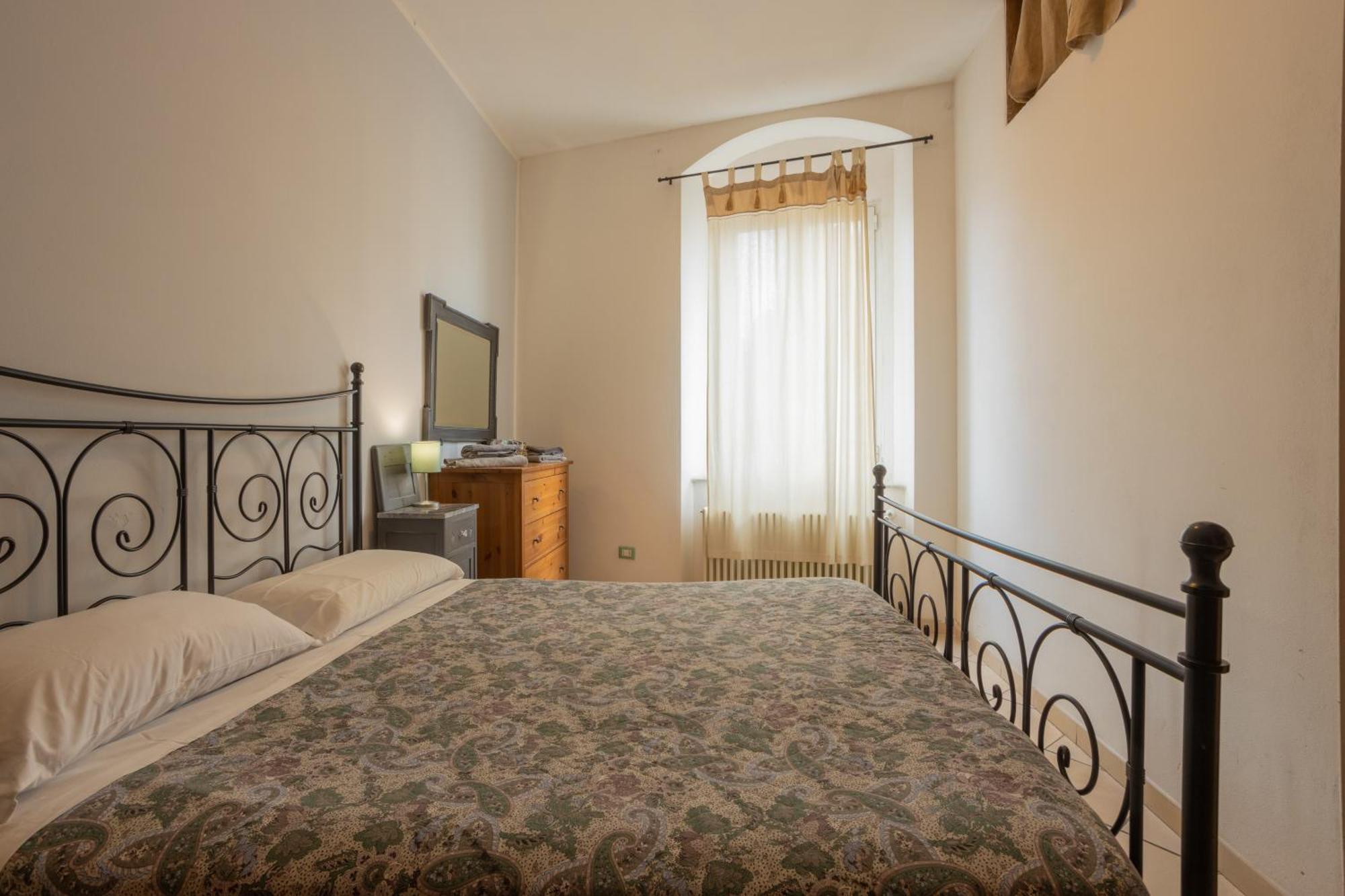 Ponte Per La Sardegna E La Corsica Dalla Toscana Family Apartment Livorno Zewnętrze zdjęcie