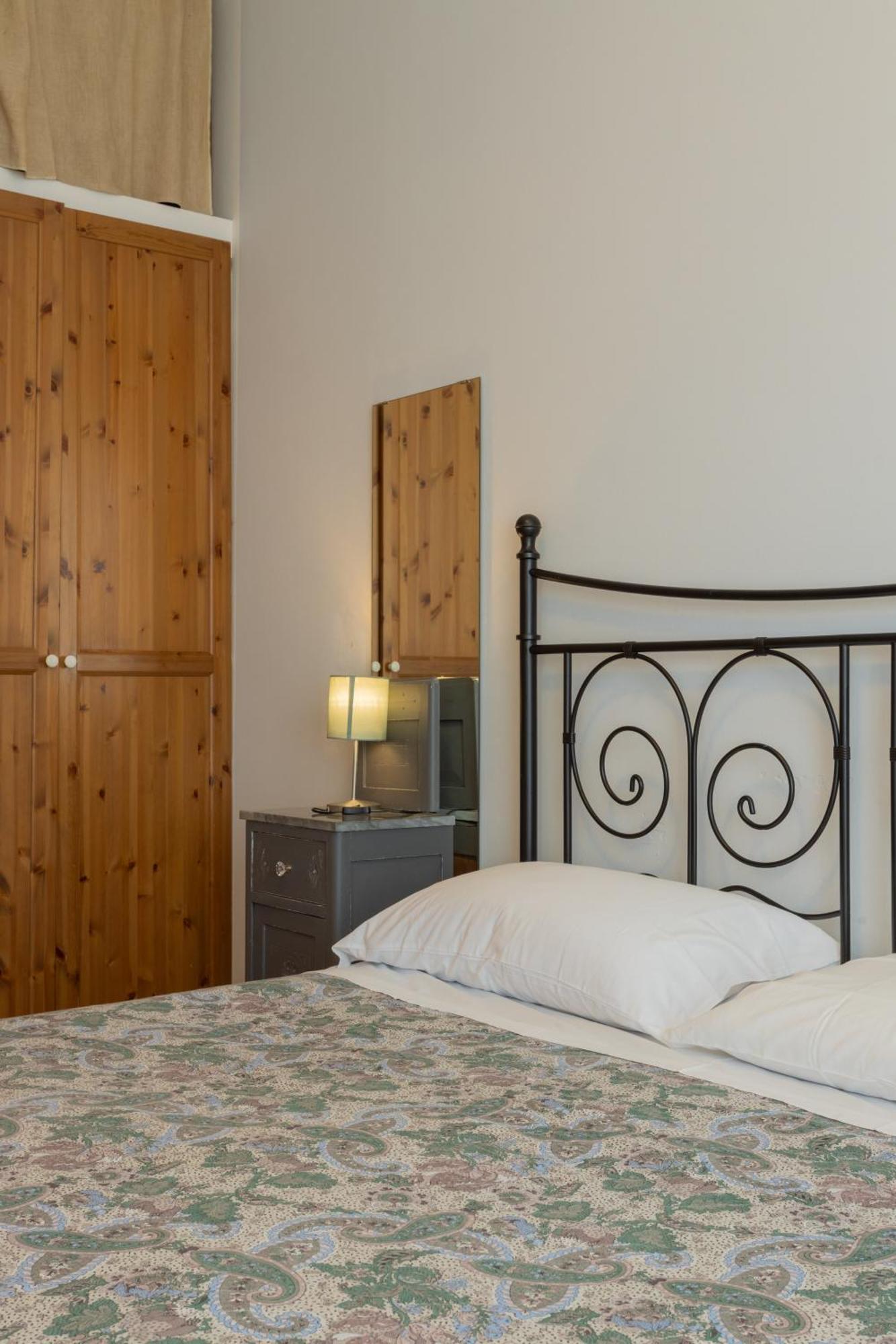 Ponte Per La Sardegna E La Corsica Dalla Toscana Family Apartment Livorno Zewnętrze zdjęcie